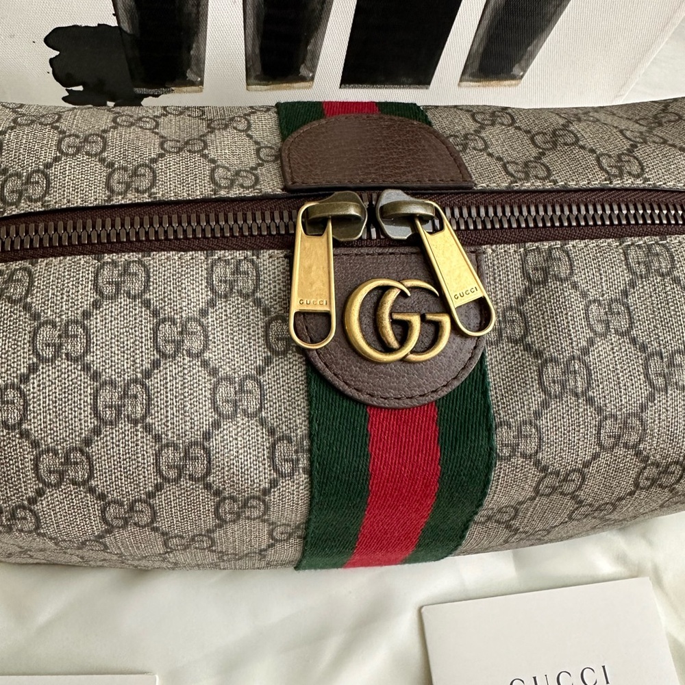 Auth GG Shelly Pouch - Picture 4 of 17